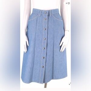 1970s Levis Denim Twill Snap Front Skirt Size 36